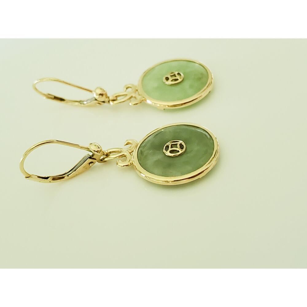 Vintage 14K Gold Chinese Jade Donut Leverback Earrings - Picture 3 of 6